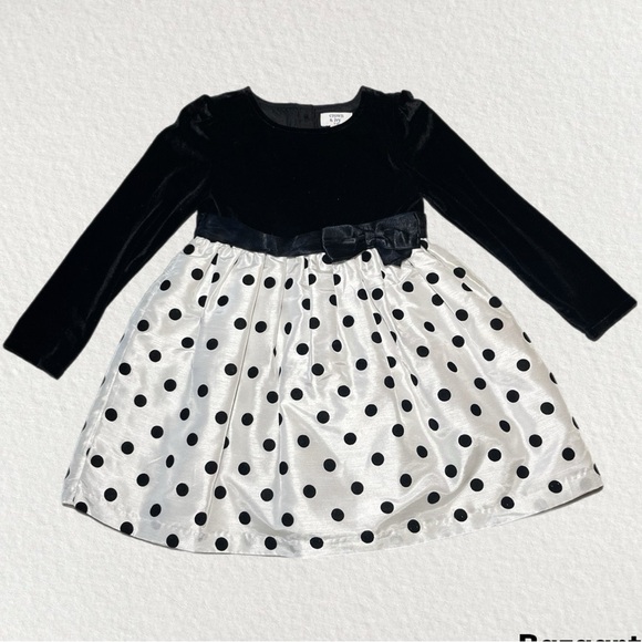 crown & ivy Other - Polka Dot Black Velvet Dress (size 5/S)